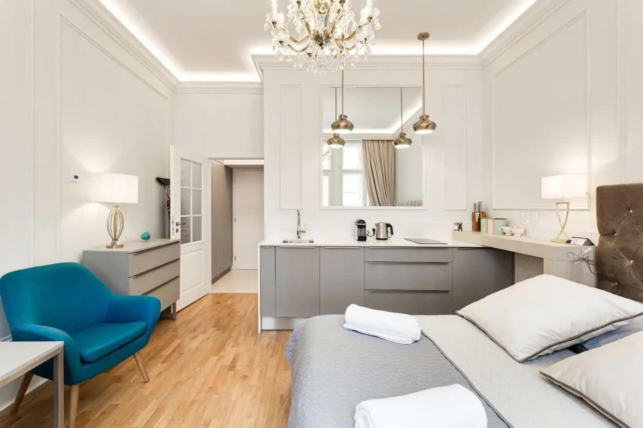 Prague Centre Armani Apartment エクステリア 写真