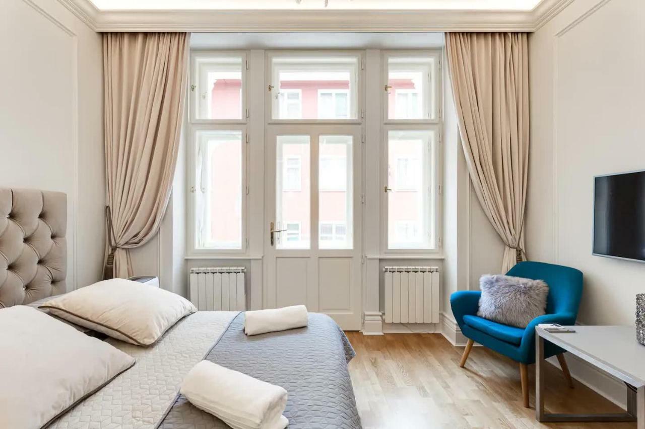 Prague Centre Armani Apartment エクステリア 写真