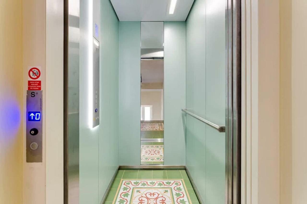 Prague Centre Armani Apartment エクステリア 写真